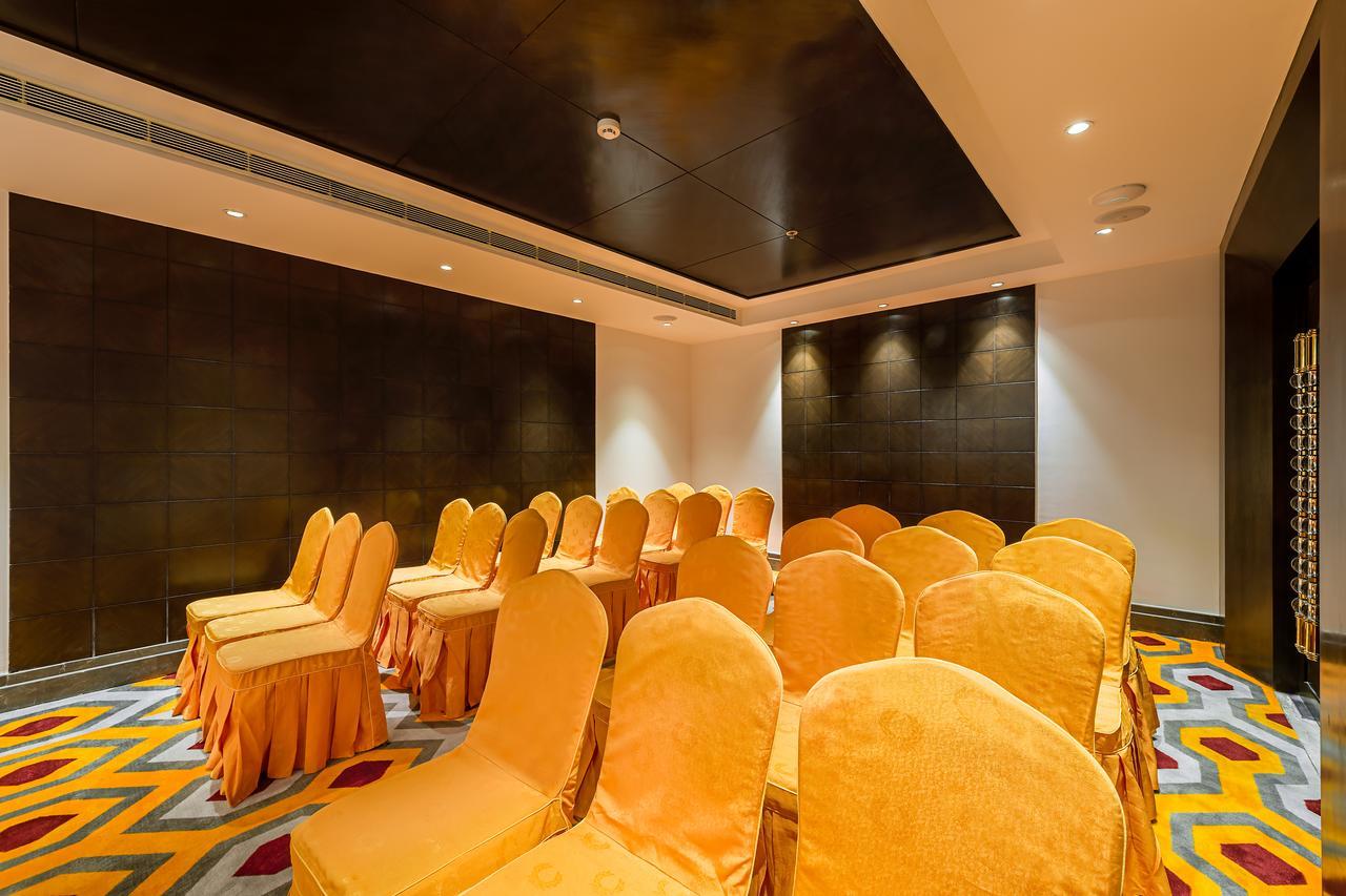 Tgi Grand Fortuna Hosur Luaran gambar